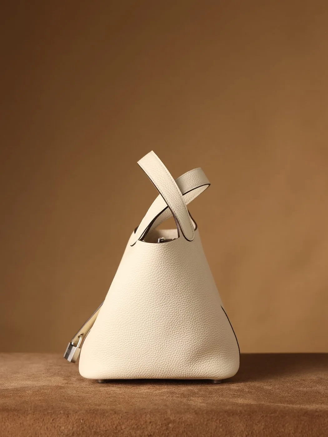 Hermes Picotin Lock 18 Cream Bag - Image 3