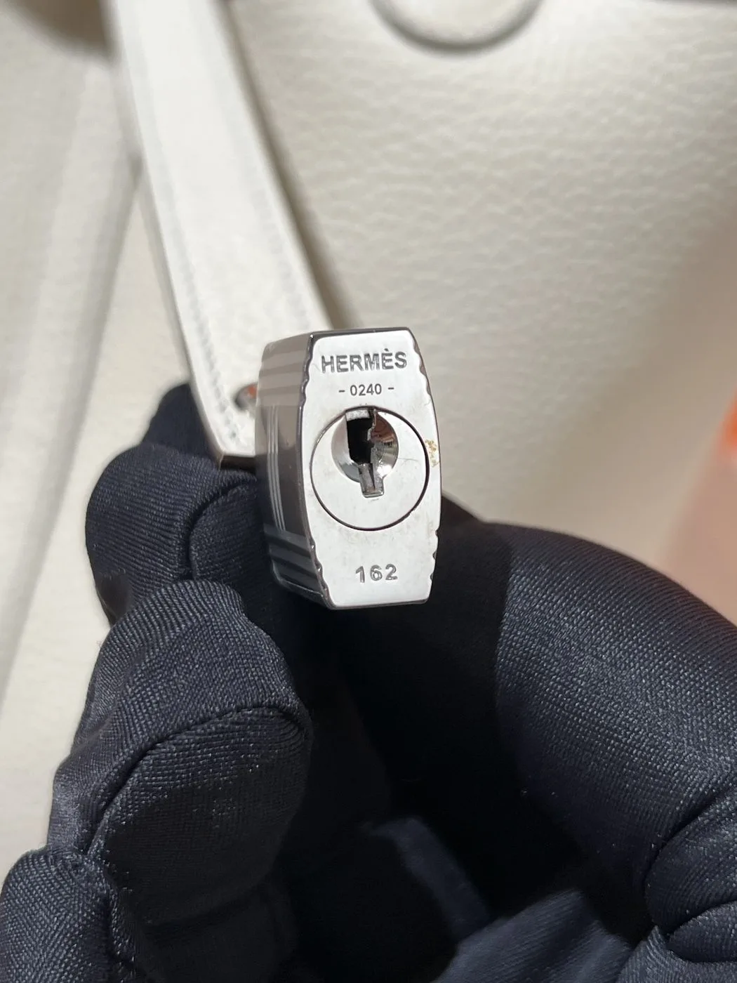 Alternative view of Hermes Picotin Lock 18 White Bag