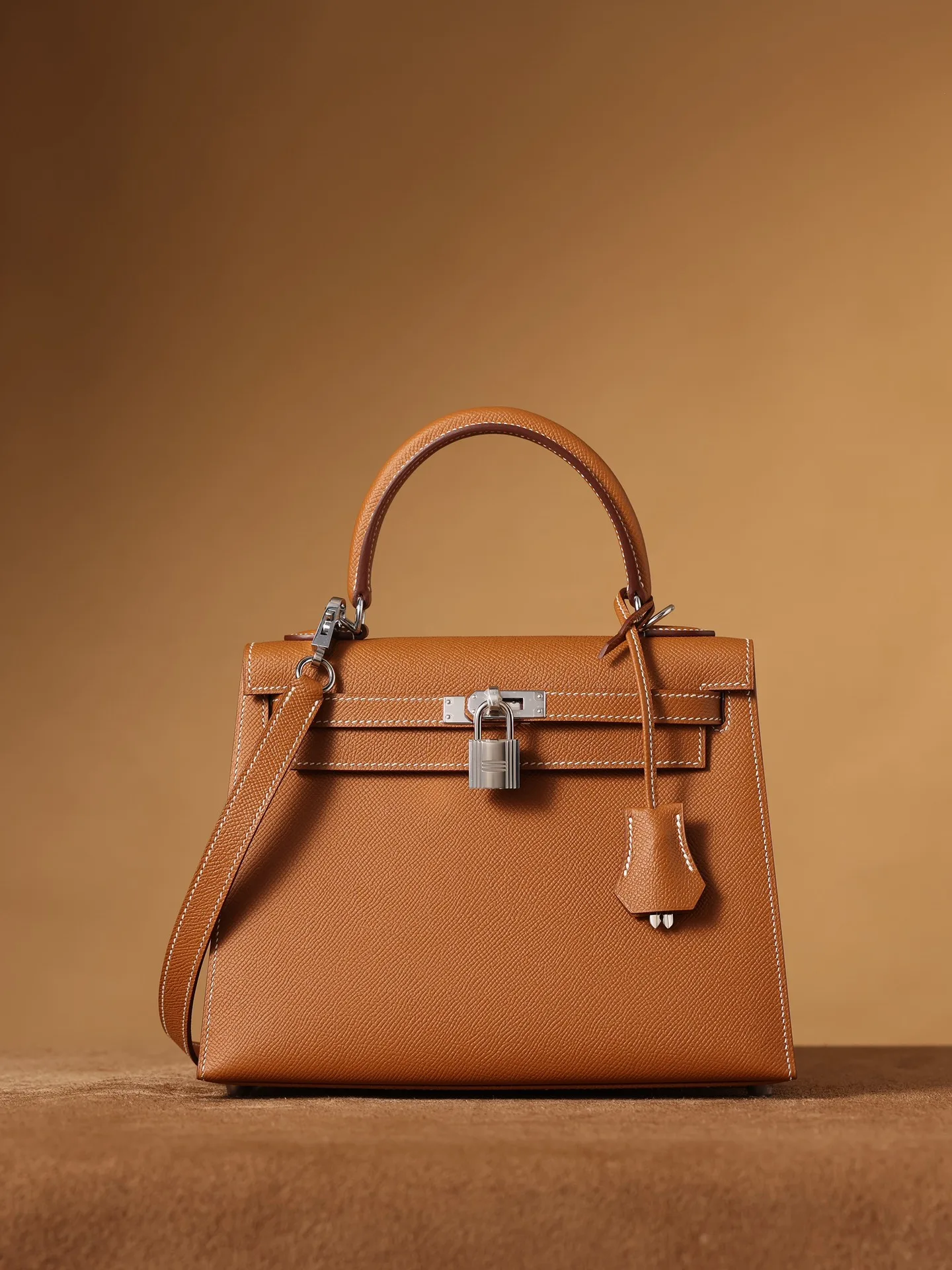 Hermes Kelly Epsom Silver Tone Lock Bag Brown 9,/ - Image 2