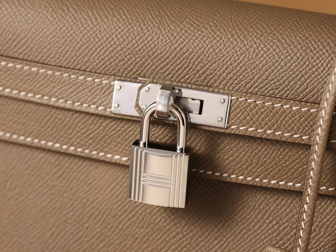 Hermes Kelly Epsom Silver Tone Lock Bag Grey 9,/ - Image 8