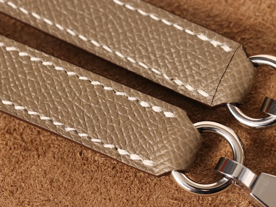 Hermes Kelly Epsom Silver Tone Lock Bag Grey 9,/ - Image 4