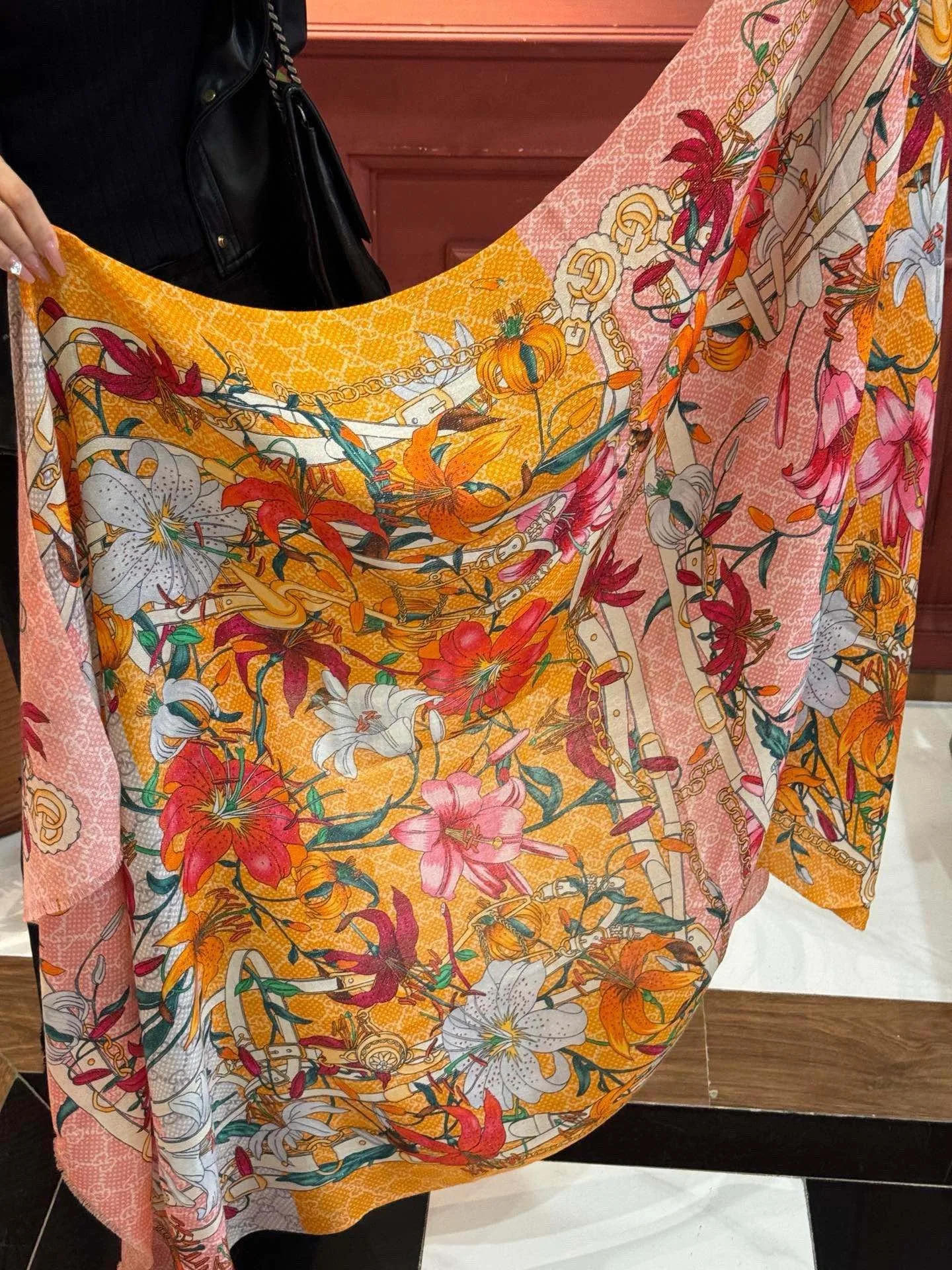 Gucci Flora Silk Scarf Floral Pattern / - Image 6