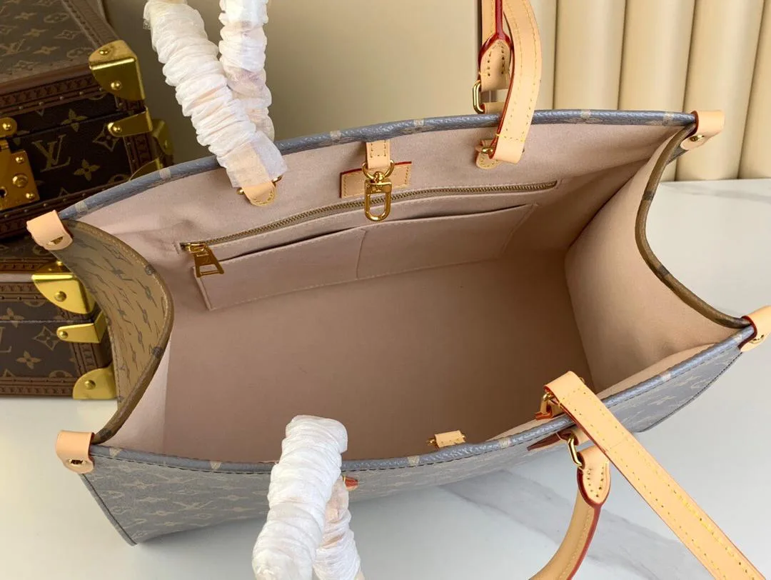 Louis Vuitton Onthego MM Tote Bag / Trianon Grey Gold Hardware - Image 4