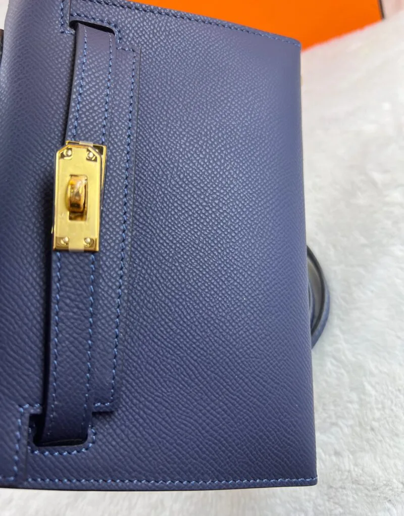 Hermes Kelly 19 Blue France Swift Bag - Image 6