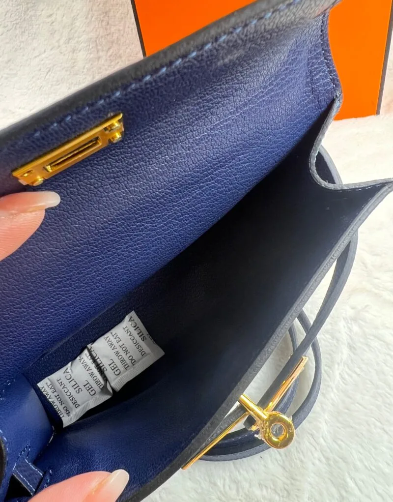 Hermes Kelly 19 Blue France Swift Bag - Image 9