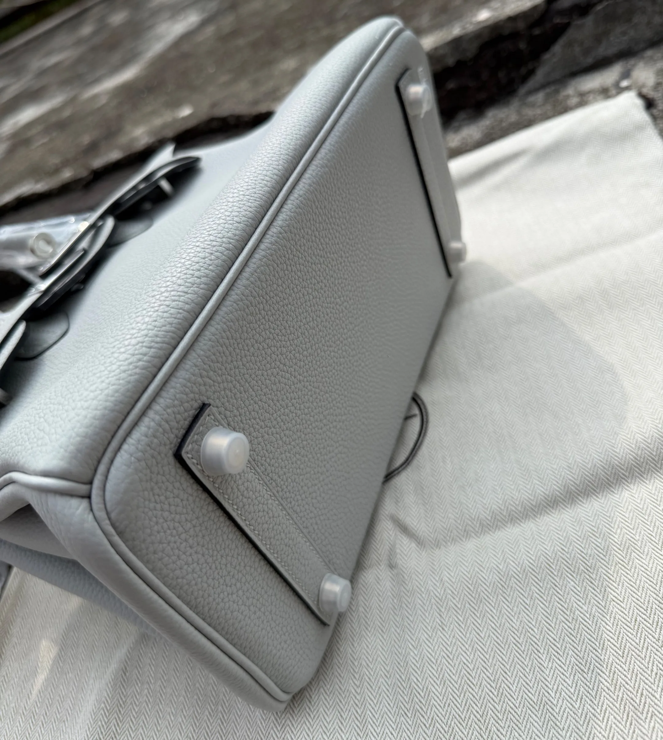 Hermes Birkin Top Handle Bag / Light Grey Silver Hardware - Image 6