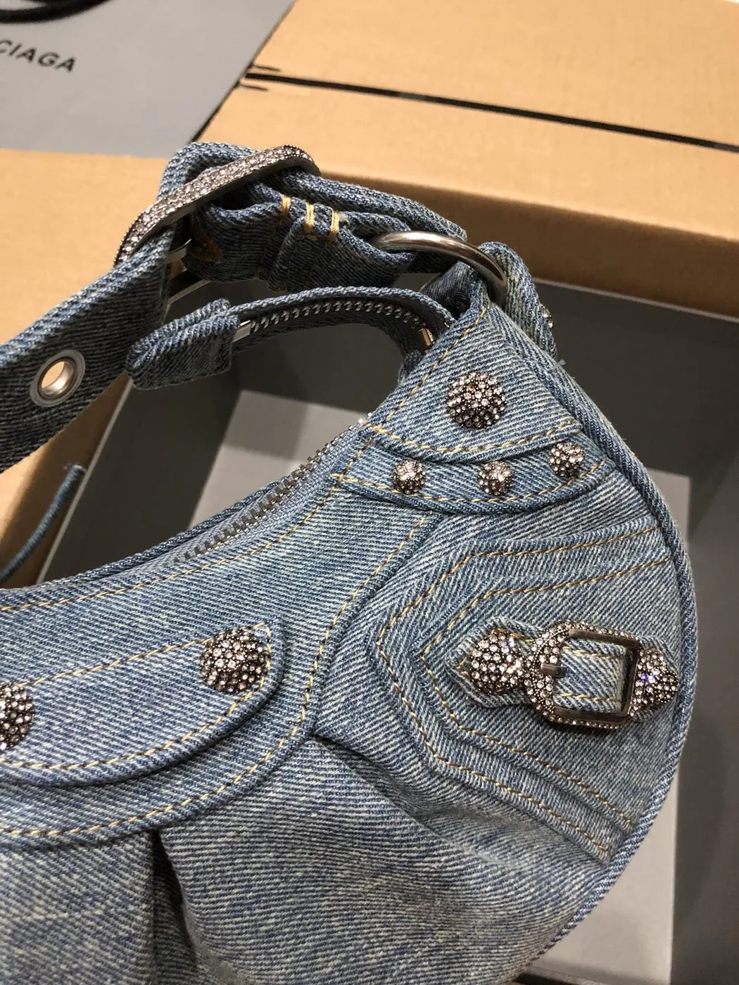 Balenciaga Le Cagole Small Shoulder Bag Denim In Blue / - Image 3