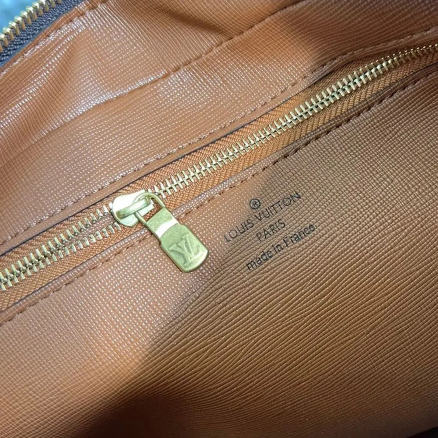 Alternative view of Louis Vuitton Monogram Trocadero 27 Shoulder Bag Pochette Brown /