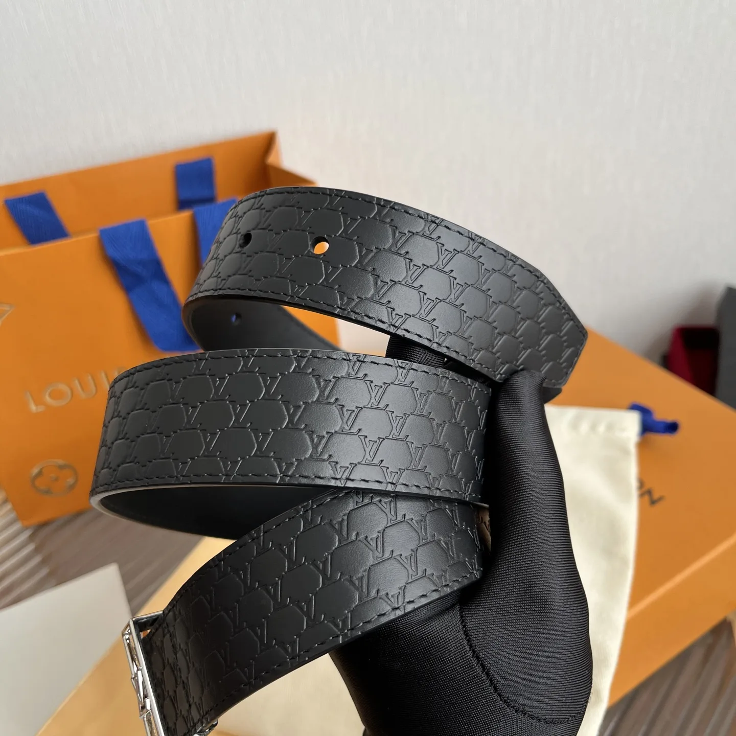 Louis Vuitton Blason Embossed Belt Black With Silver Buckle - Image 5