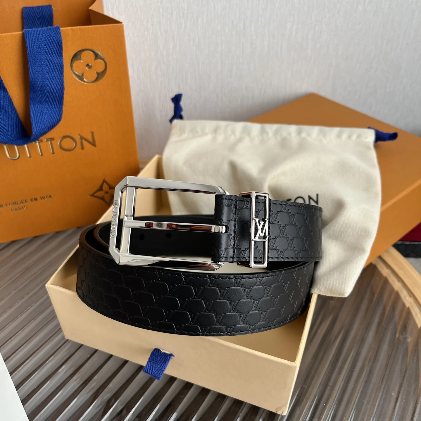 Louis Vuitton Blason Embossed Belt Black With Silver Buckle - Image 10