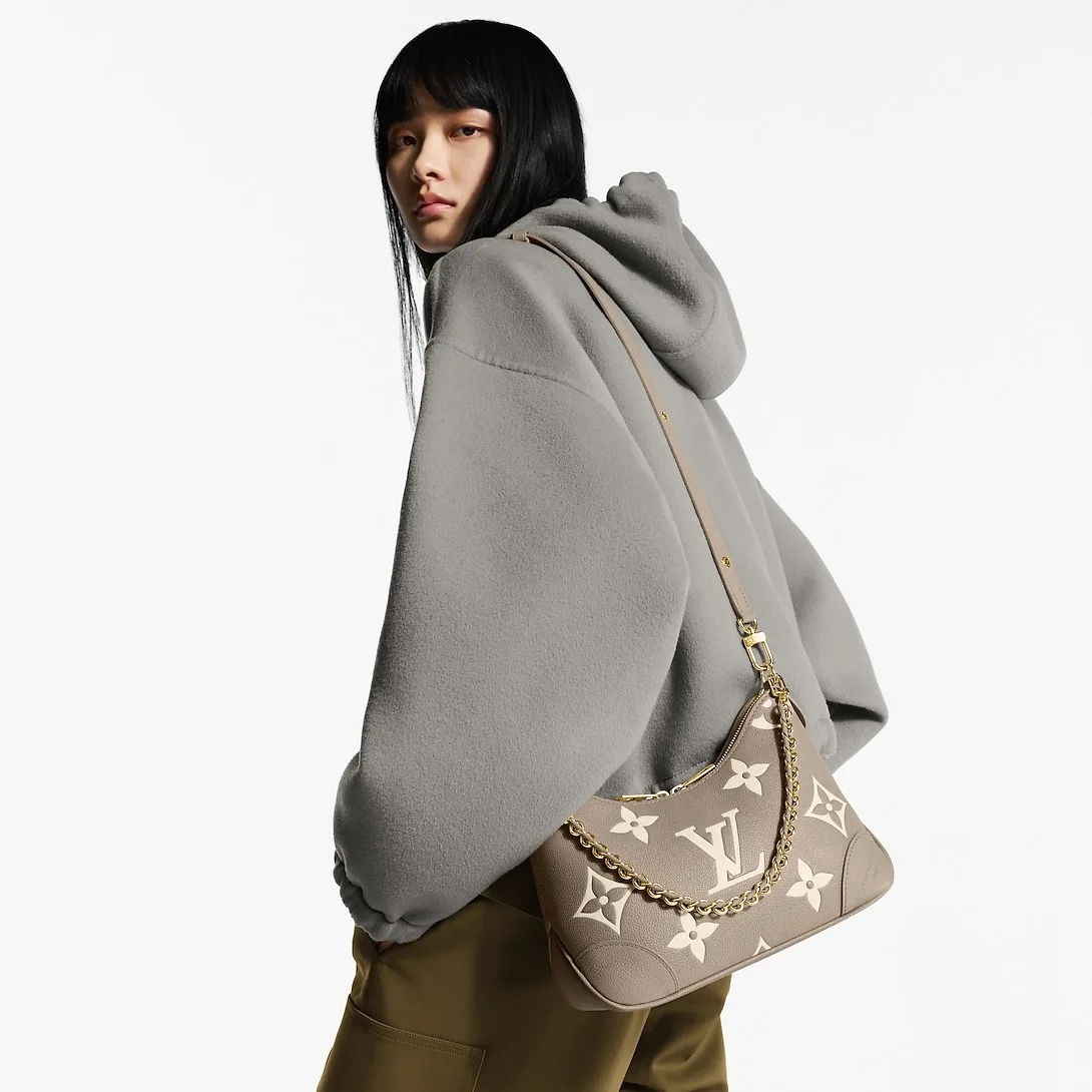 Alternative view of Louis Vuitton Boulogne PM Crossboy Bag / Dove Gray/ Cream Gold Hardware