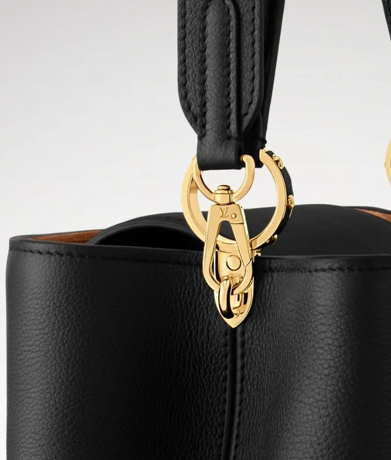 Louis Vuitton Capucines MM Souple Black / - Image 4