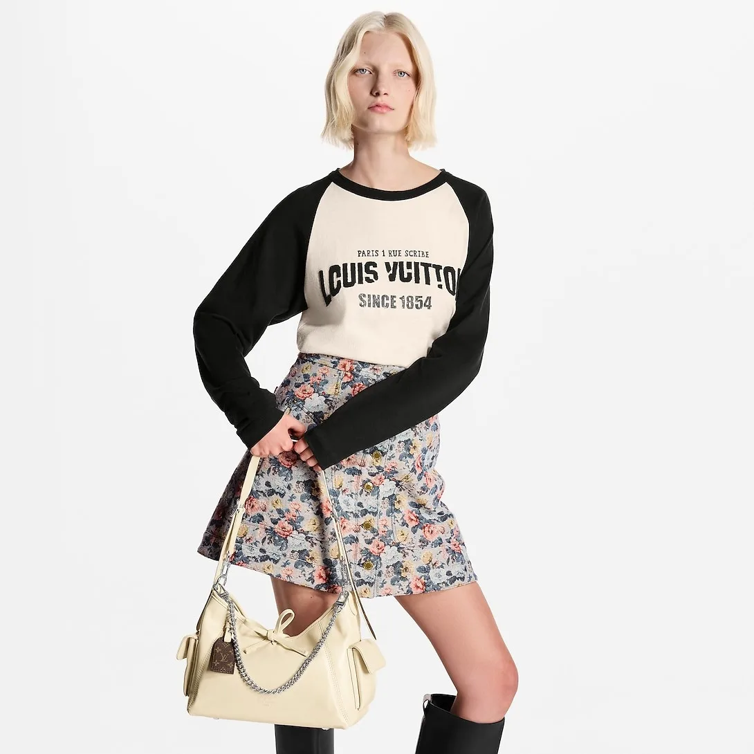 Alternative view of Louis Vuitton CarryAll Cargo Vibe PM Shoulder Bag / Vanilla Silver Hardware