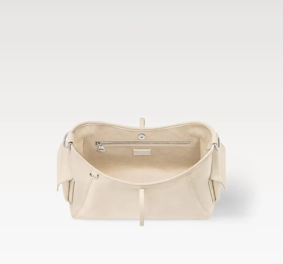 Louis Vuitton CarryAll Cargo Vibe PM Shoulder Bag / Vanilla Silver Hardware - Image 5