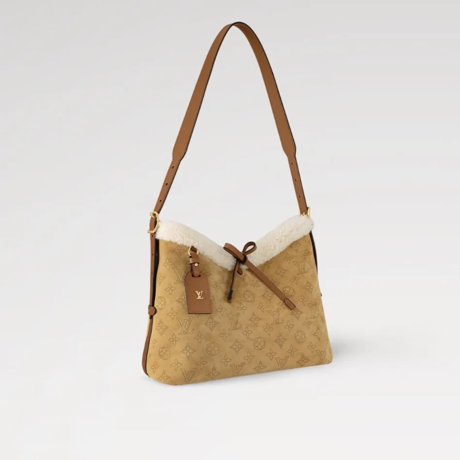 Alternative view of Louis Vuitton CarryAll PM Shoulder Bag / Beige Gold Hardware