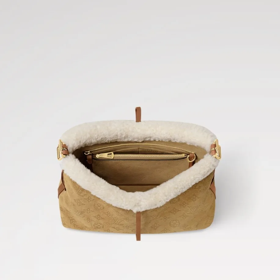 Louis Vuitton CarryAll PM Shoulder Bag / Beige Gold Hardware - Image 3