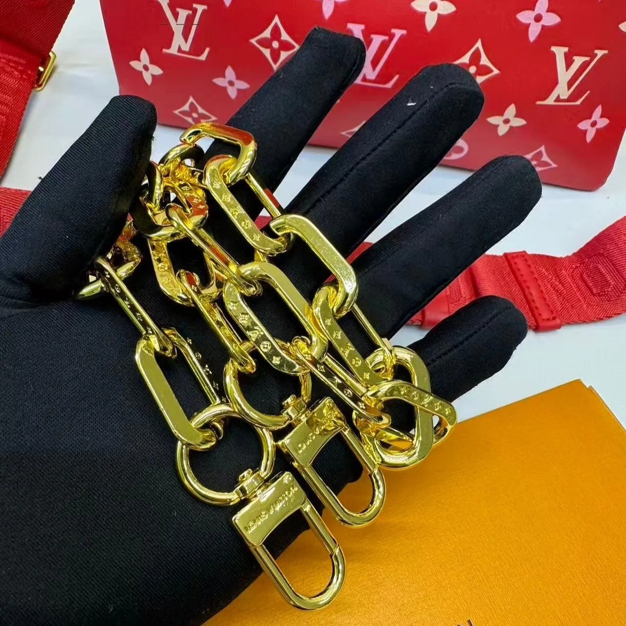 Louis Vuitton Coussin PM Shoulder Bag / Red Gold Hardware - Image 6