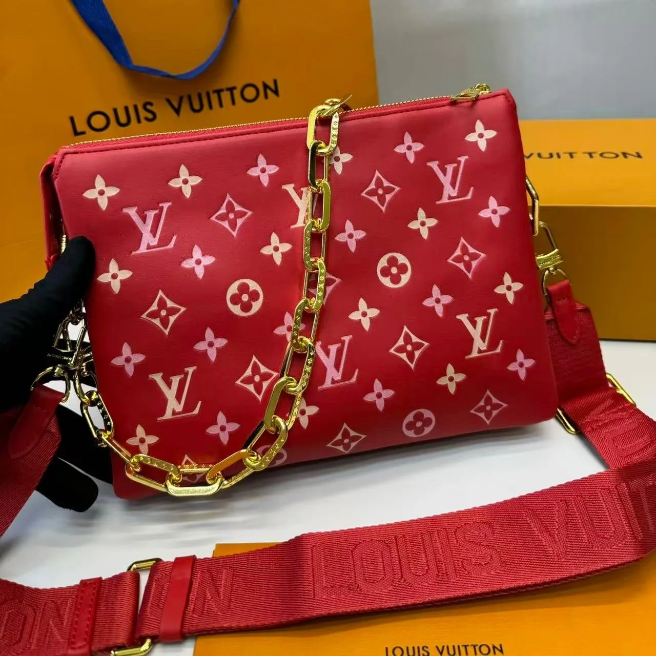 Louis Vuitton Coussin PM Shoulder Bag / Red Gold Hardware - Image 4