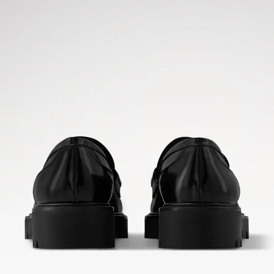 Louis Vuitton District Flat Loafer Black 1AGXHZ - Image 4