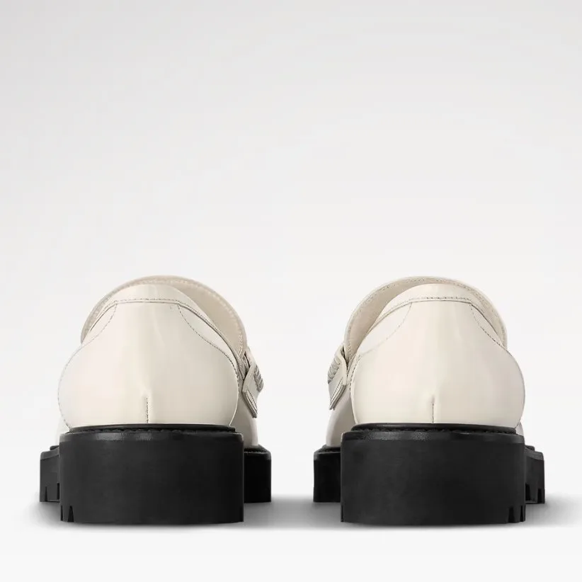 Louis Vuitton District Flat Loafer Ecru 1AGXIV - Image 6