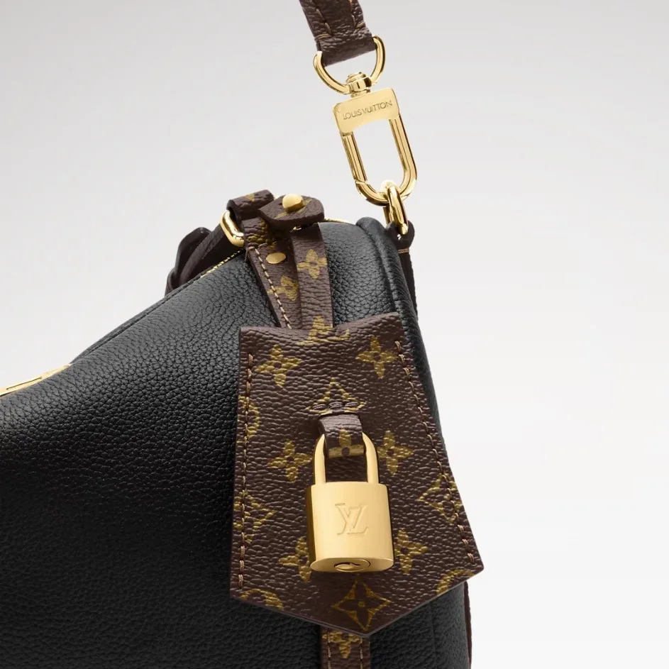 Louis Vuitton Express PM Black / - Image 7