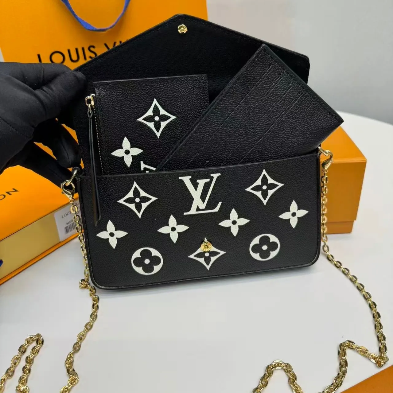 Louis Vuitton Pochette Felicie Shoulder Bag / Black/ Beige Gold Hardware - Image 8