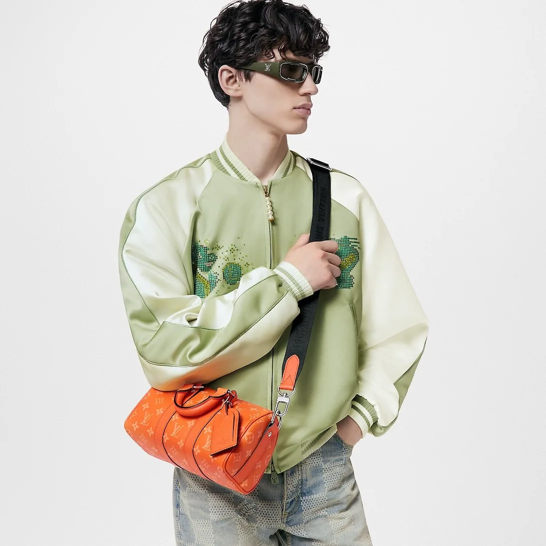 Alternative view of Louis Vuitton Keepall Bandouliere 25 Travel Bag / Orange Silver Hardware
