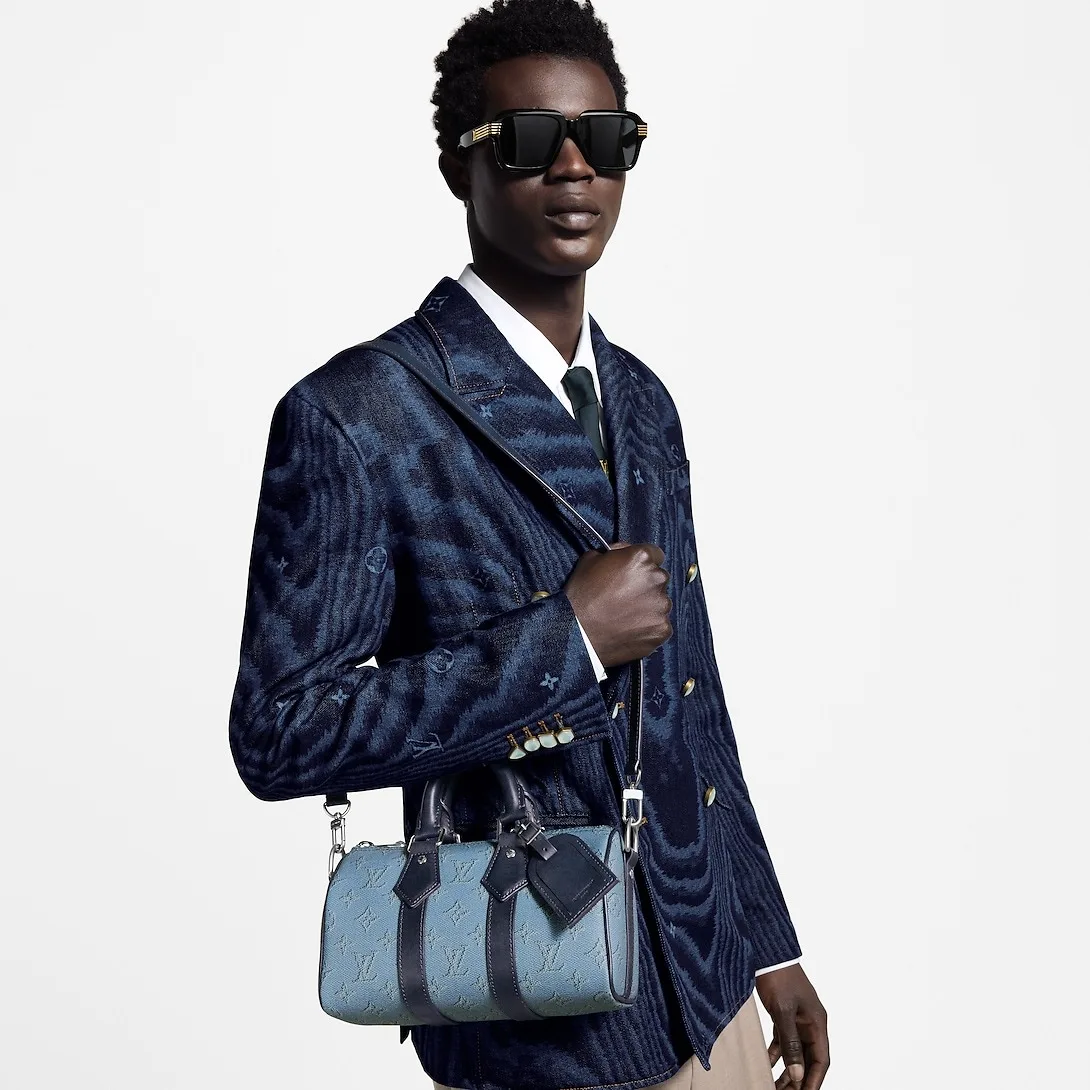 Alternative view of Louis Vuitton Keepall Bandouliere 25 Travel Bag / Blue Silver Hardware