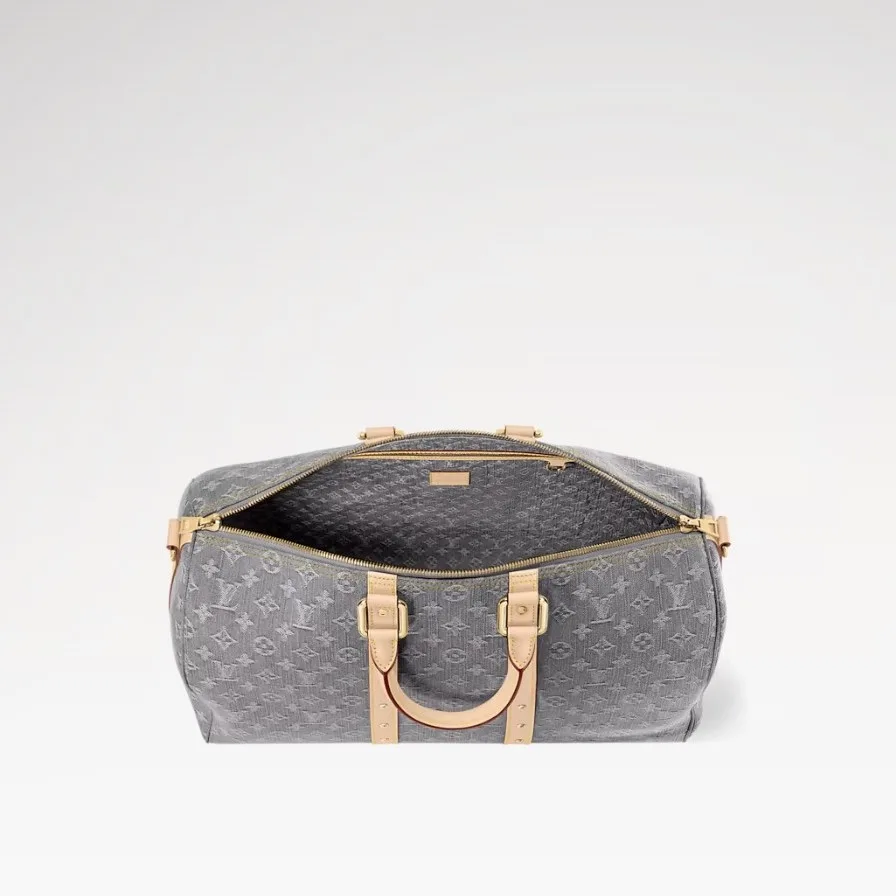 Louis Vuitton Keepall Bandouliere 45 Travel Bag / Cloudy Gray Gold Hardware - Image 5