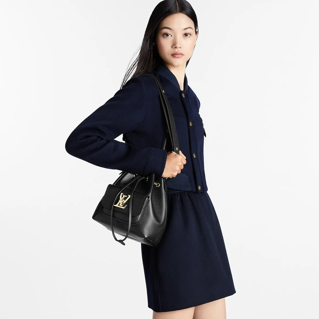 Louis Vuitton Lockme Bucket Black Bag - 9.1 Inches/ - Image 3