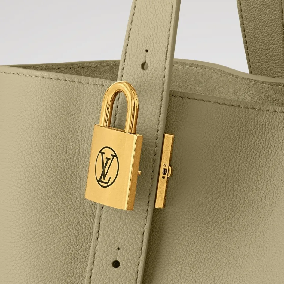 Louis Vuitton Low Key Cabas MM Bag Clay Green / - Image 5