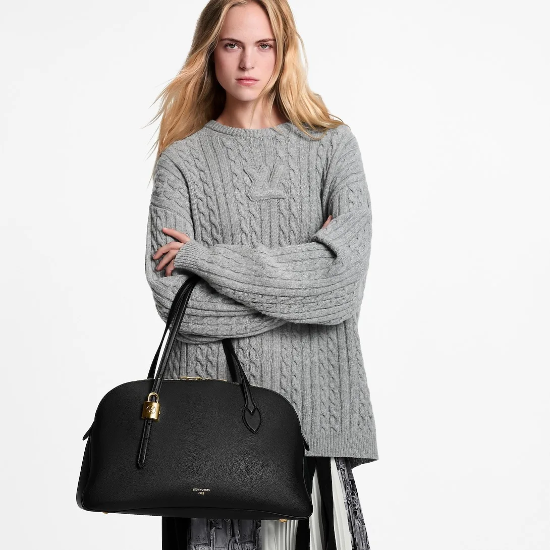 Louis Vuitton Low Key Duffle Tote Black / - Image 3