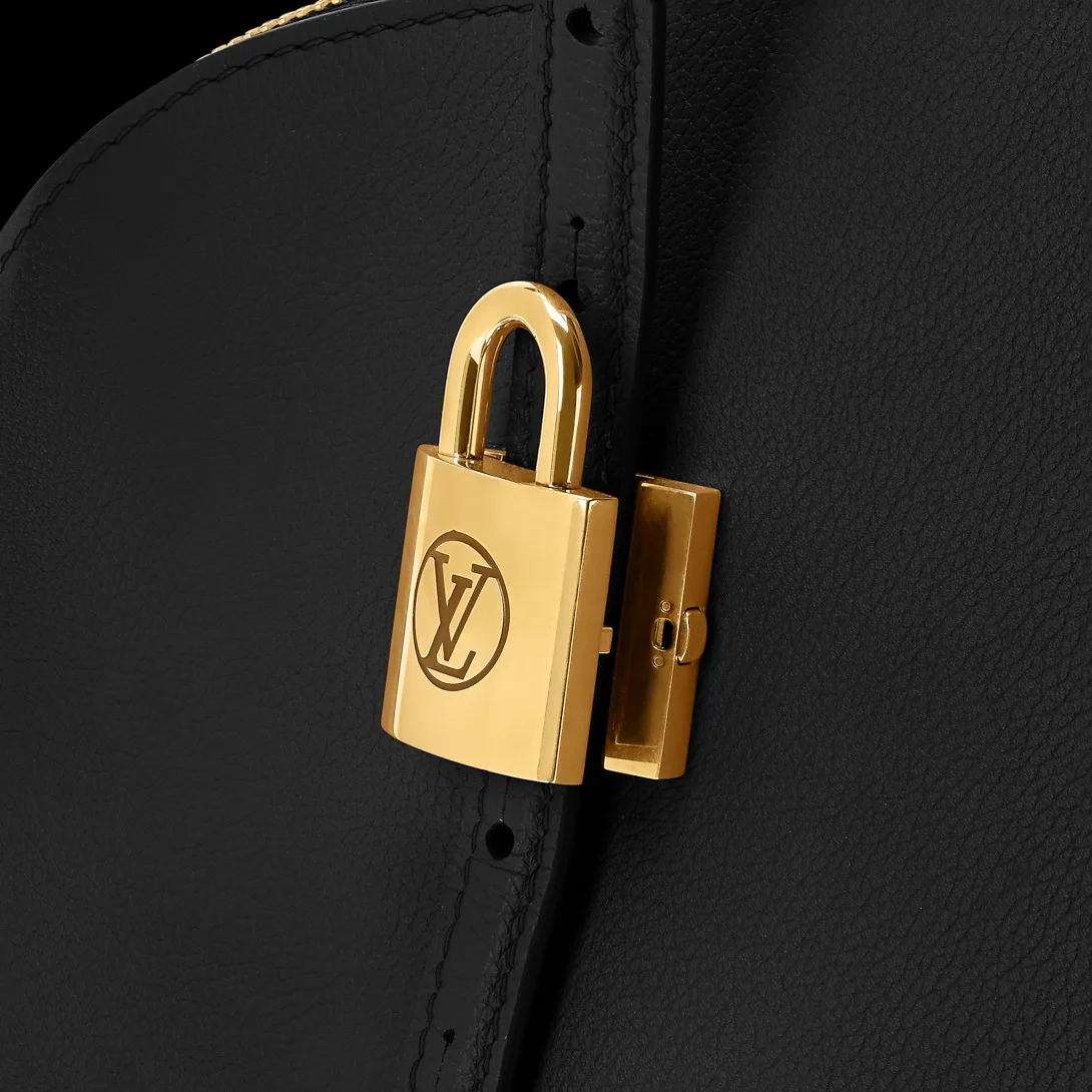 Louis Vuitton Low Key Duffle Tote Black / - Image 7