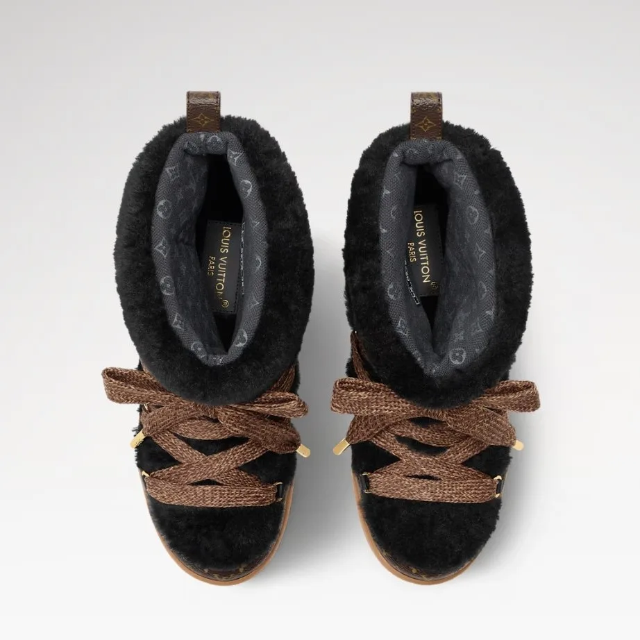 Alternative view of Louis Vuitton LV Cloud Lace-Up Ankle Boots Sneaker Noir 1AIV15