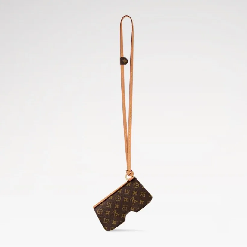 Louis Vuitton LV Glasses Holder Brown - Image 4