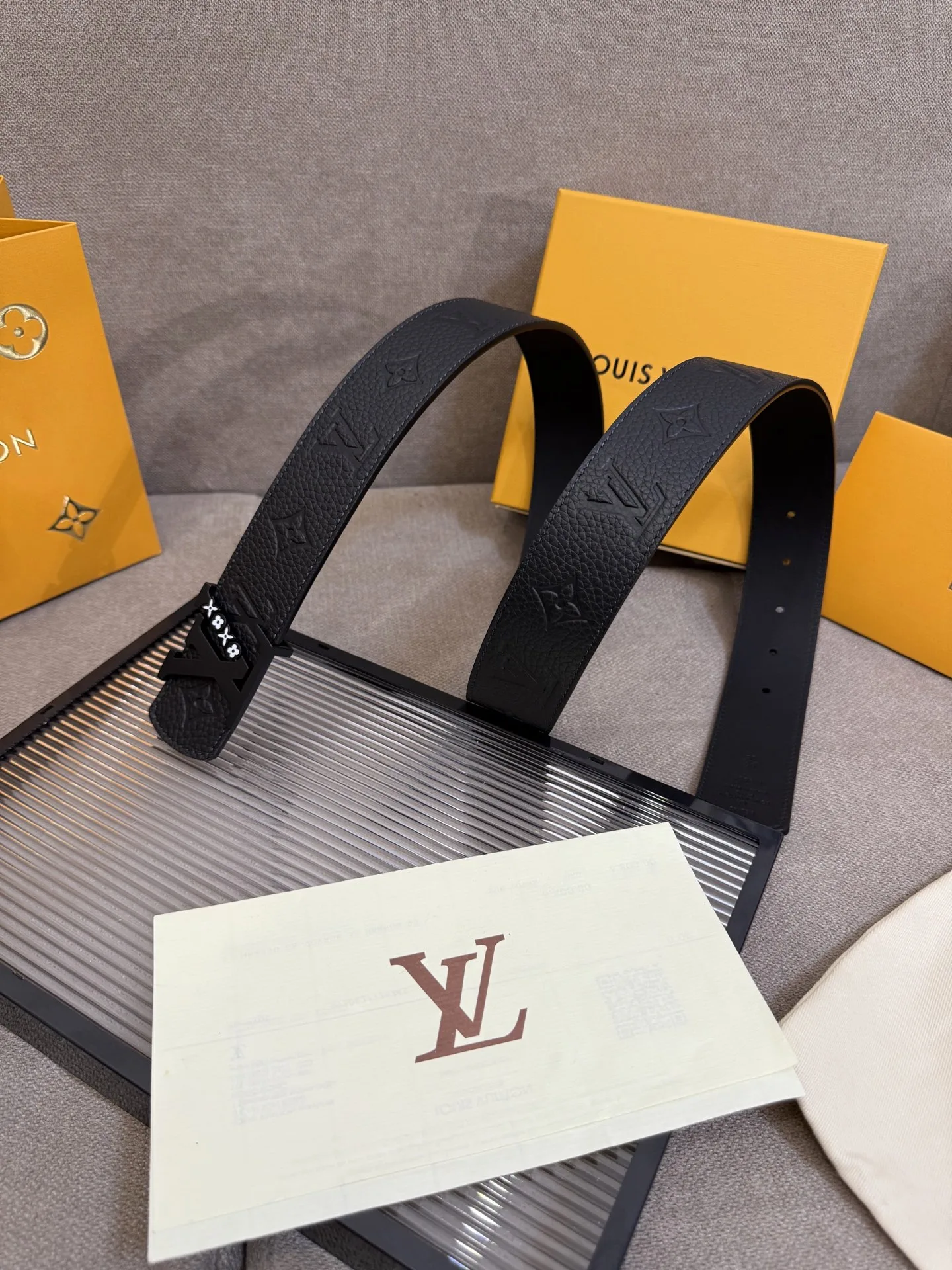 Louis Vuitton LV Initiales Embossed Monogram Pattern Belt Black - Image 5