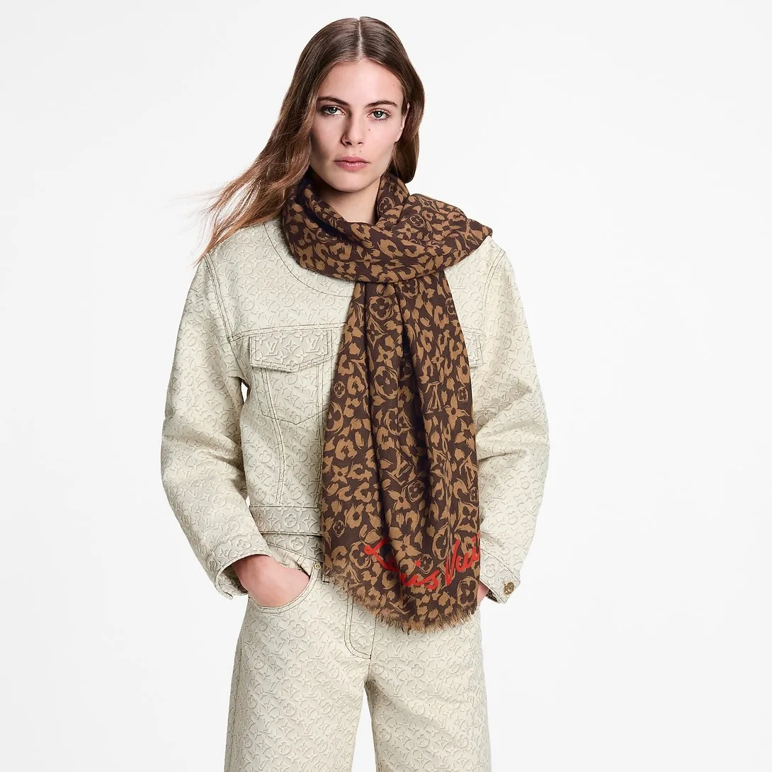 Louis Vuitton LV Safari Stole / Brown - Image 3