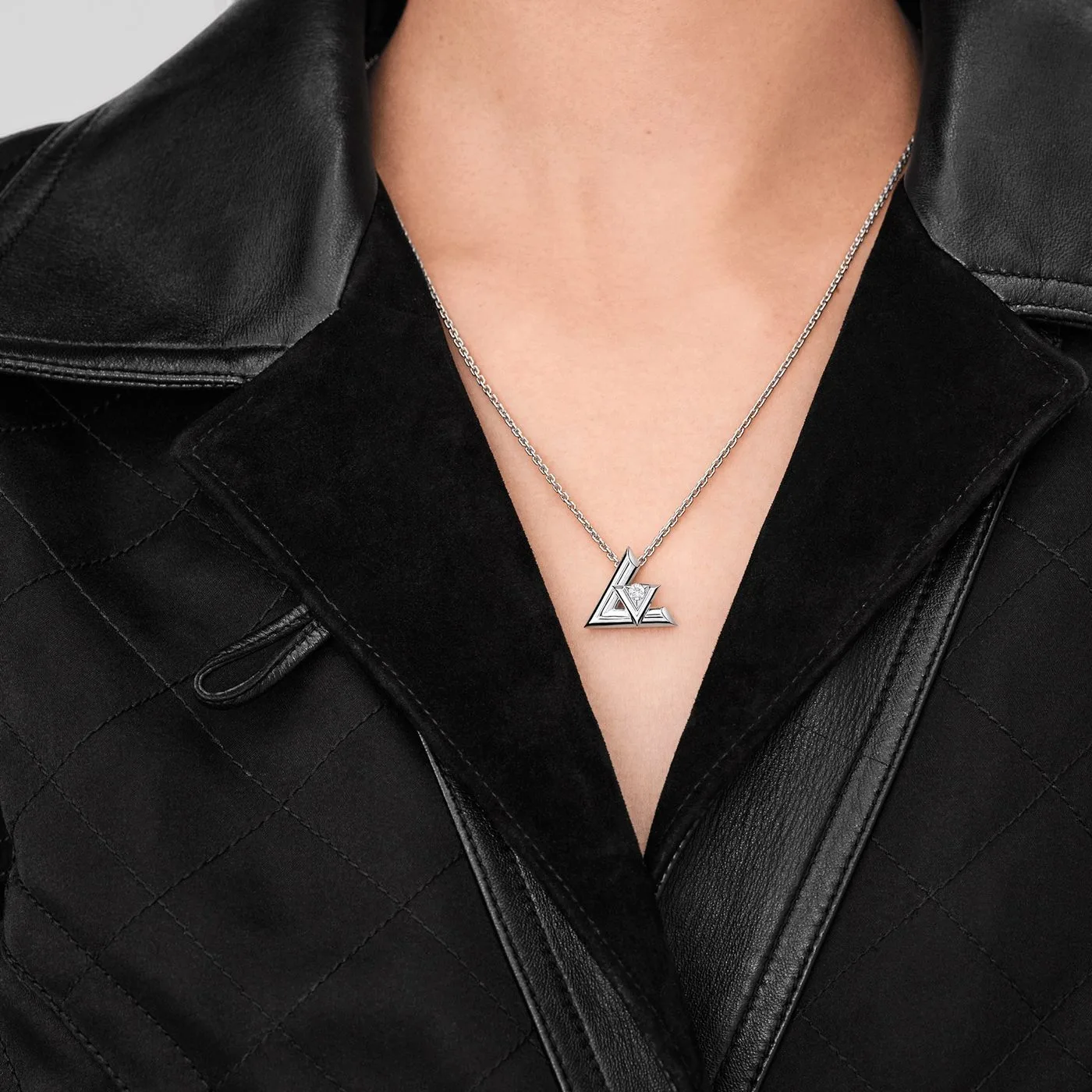 Louis Vuitton Volt One Large Pendant - Image 2