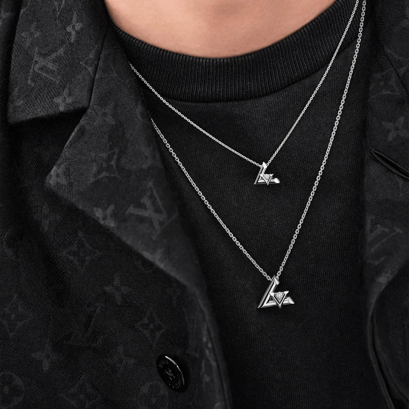 Louis Vuitton Volt One Large Pendant - Image 3