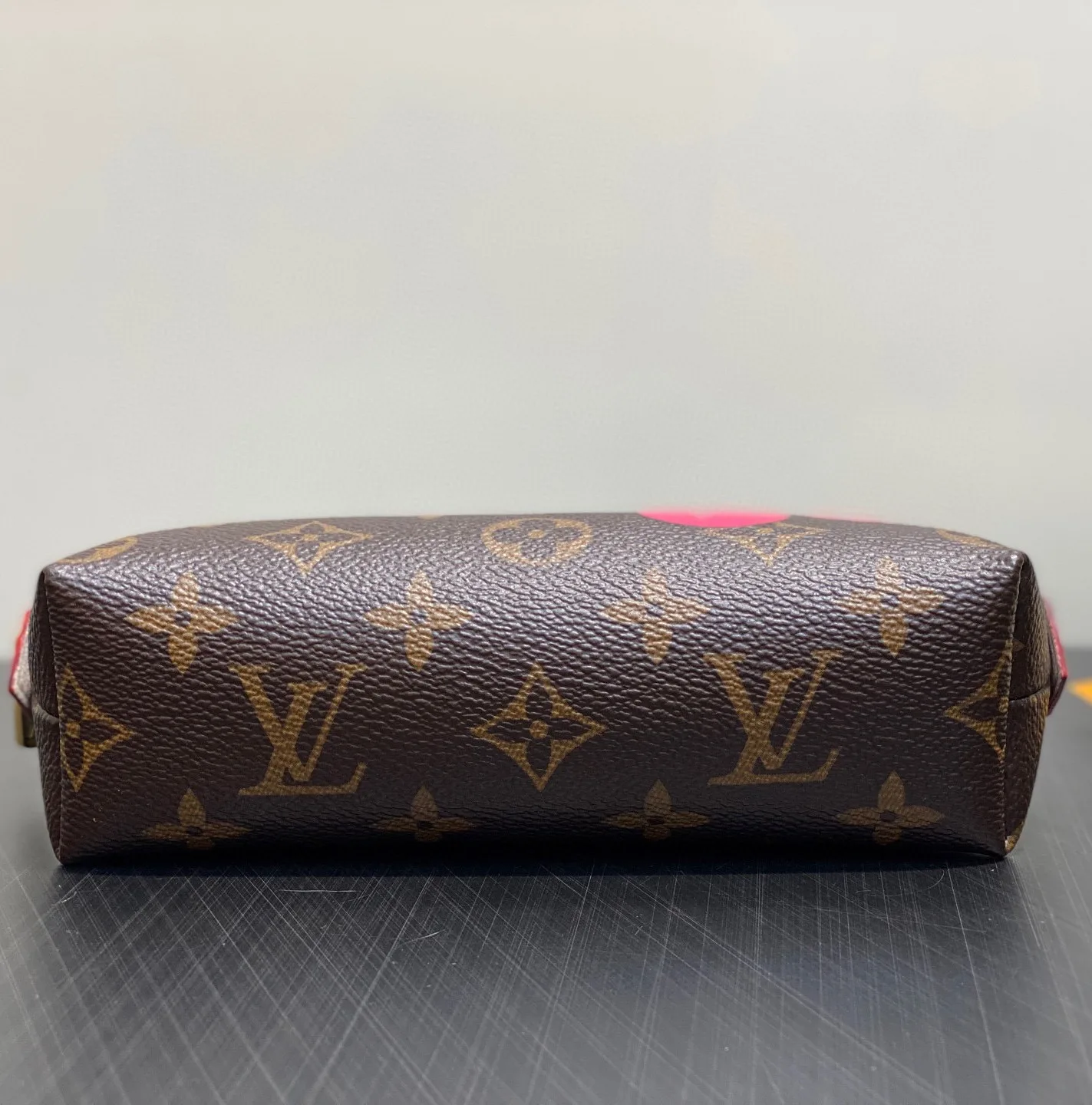 Louis Vuitton LV x TM Cosmetic Pouch PM Monogram / - Image 5
