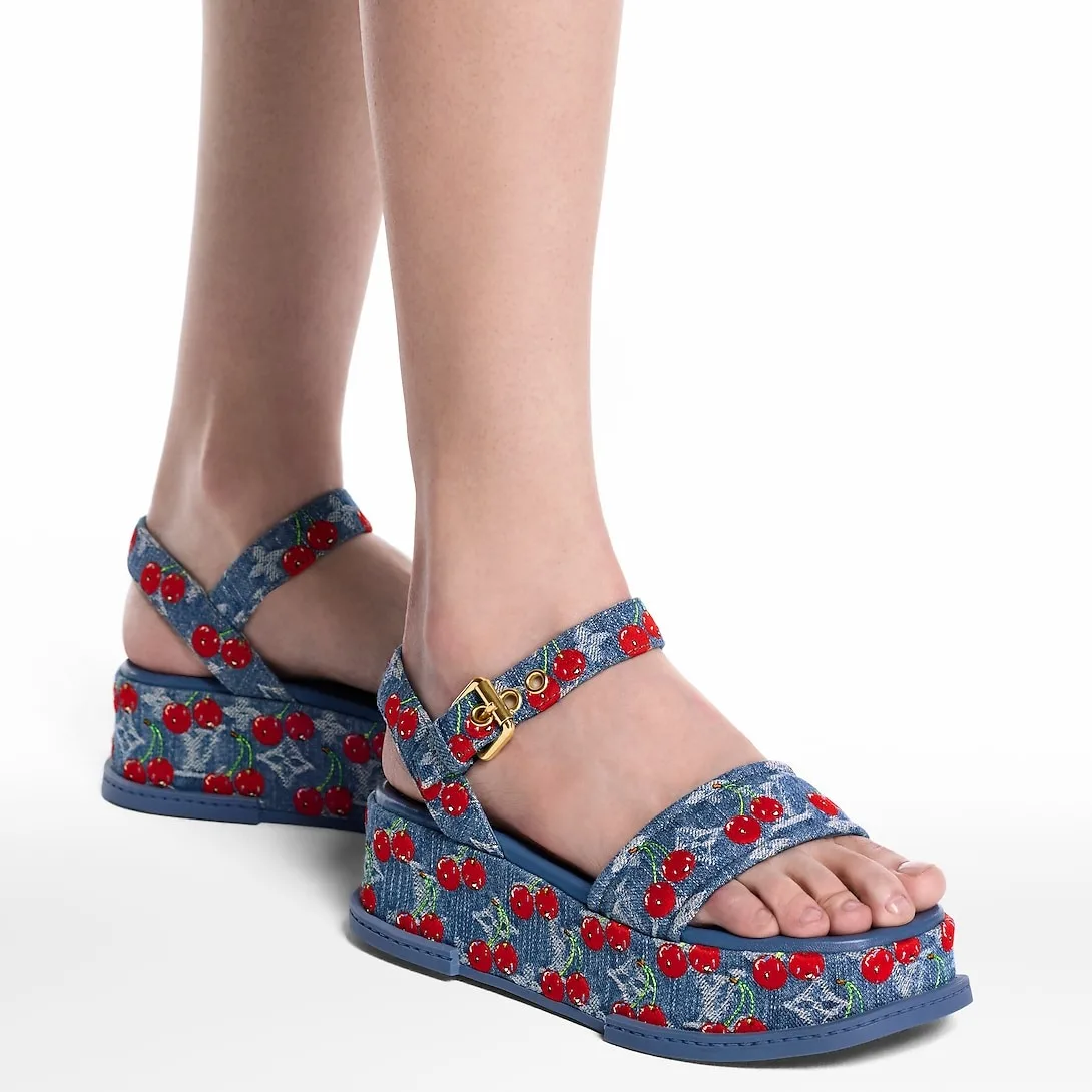Alternative view of Louis Vuitton LV x TM Maya Platform Sandal Blue 1AHNYB