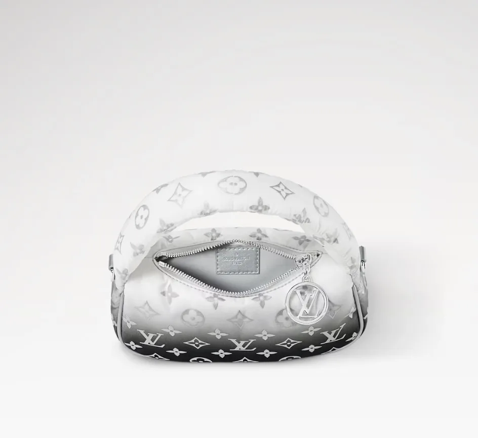 Louis Vuitton Mini Moon Handbag Frost / - Image 3