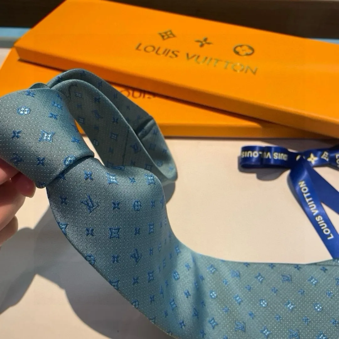 Louis Vuitton Monogram Silk Tie Mint - Image 4
