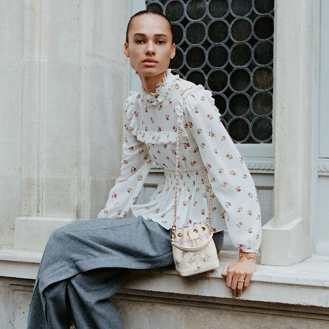 Louis Vuitton Nano Noé Bag - / 6.2 Inches - Image 6