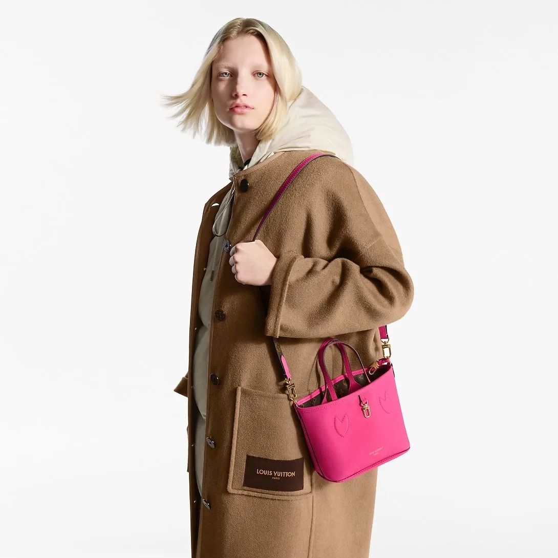 Alternative view of Louis Vuitton Neverfull Bandouliere Inside Out BB Tote Bag / Rose Pondichery Gold Hardware