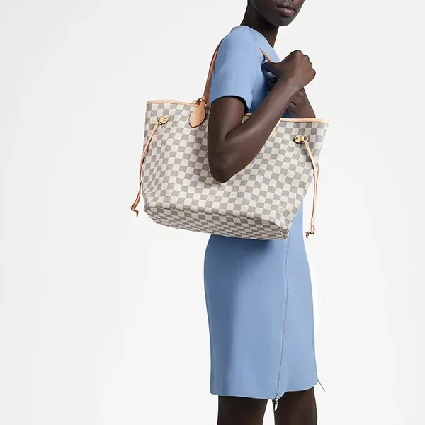 Alternative view of Louis Vuitton Neverfull MM Tote Bag / Beige Damier Azur Canvas Gold Hardware