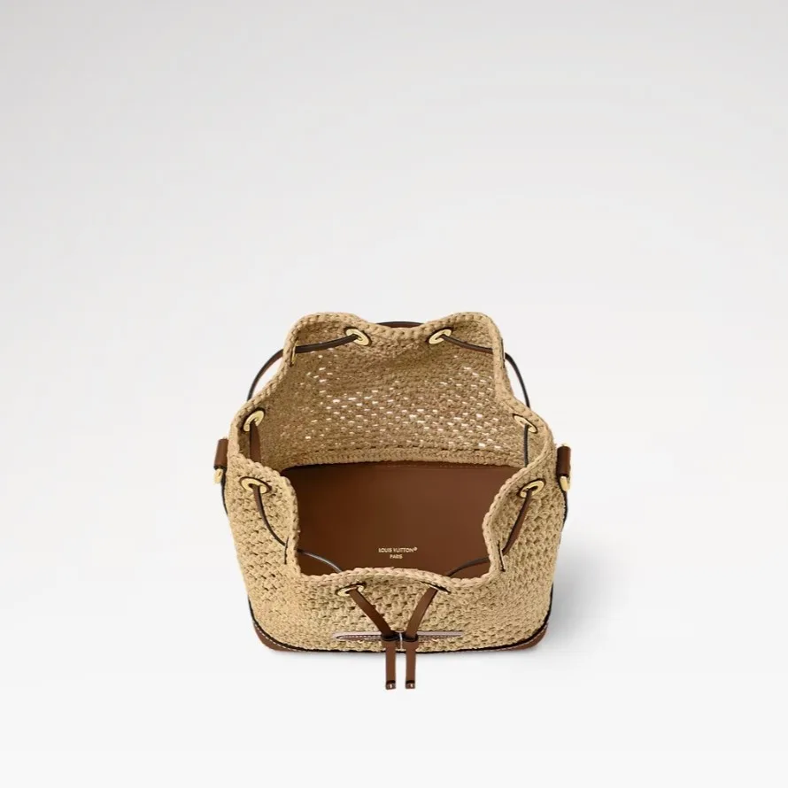 Louis Vuitton Noé BB Bucket Bag Tan / - Image 3