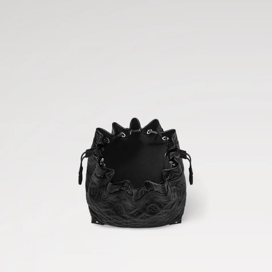 Louis Vuitton Noé Trunk PM Handbag Black / - Image 5