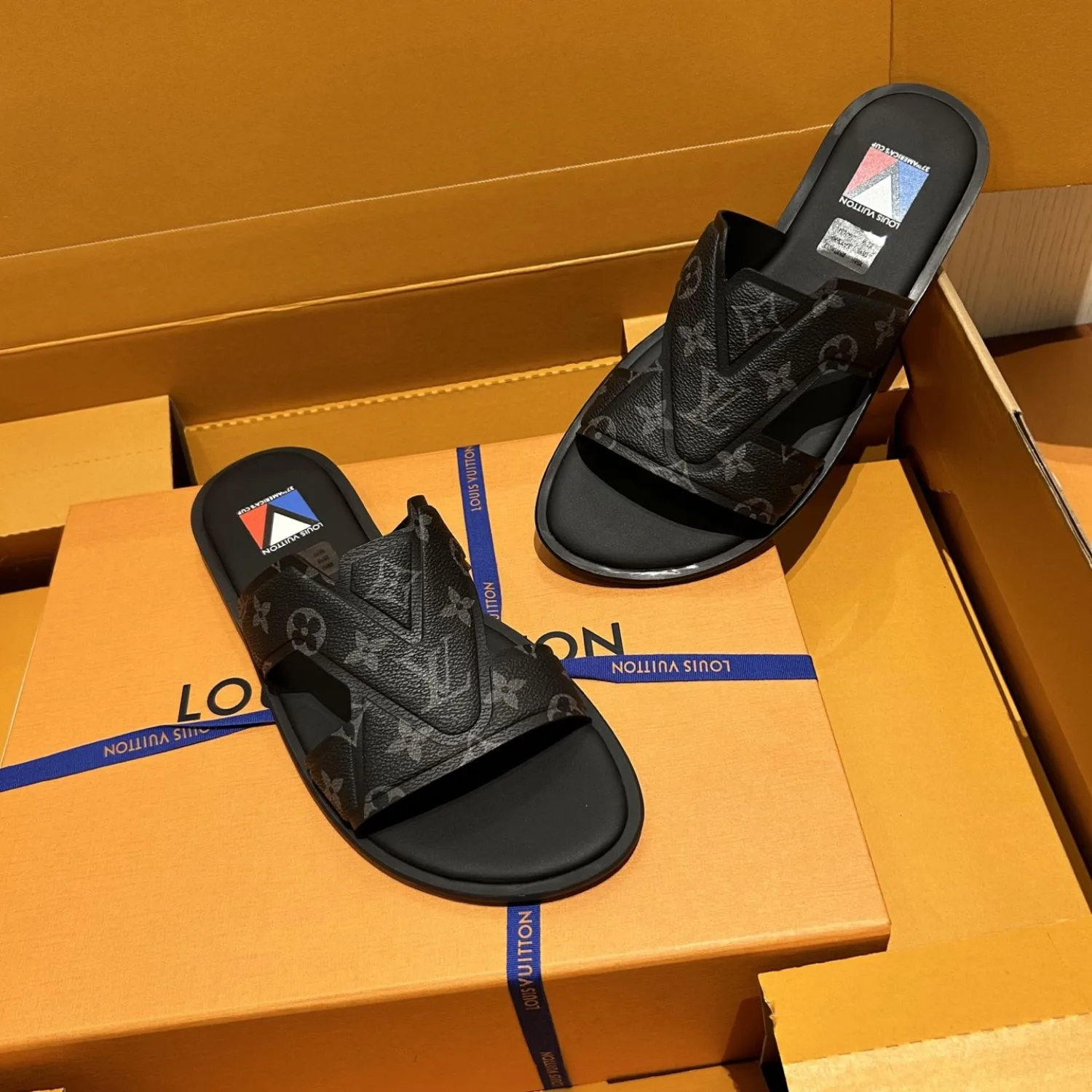 Louis Vuitton Oasis Mule Monogram Black - Image 6
