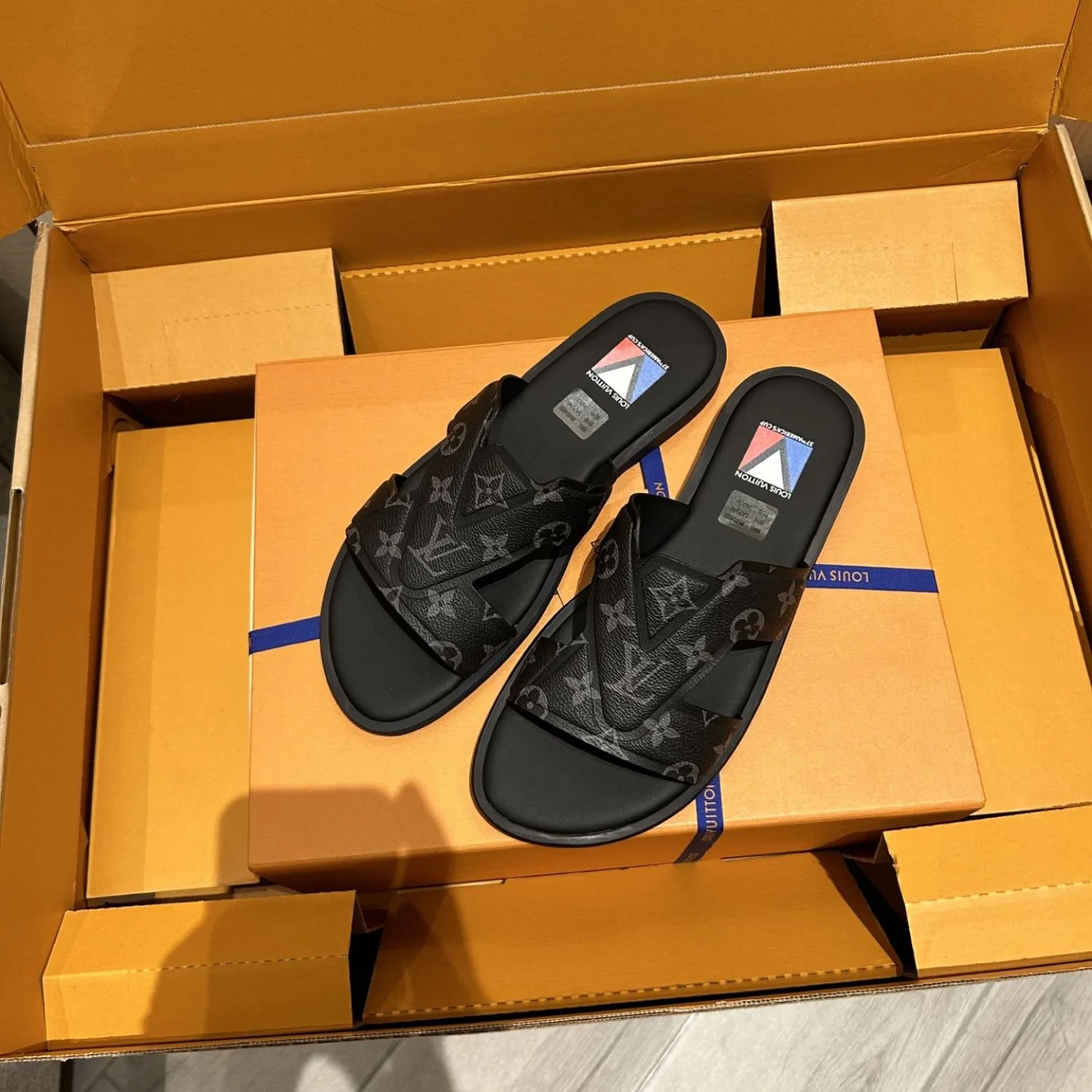 Louis Vuitton Oasis Mule Monogram Black - Image 4